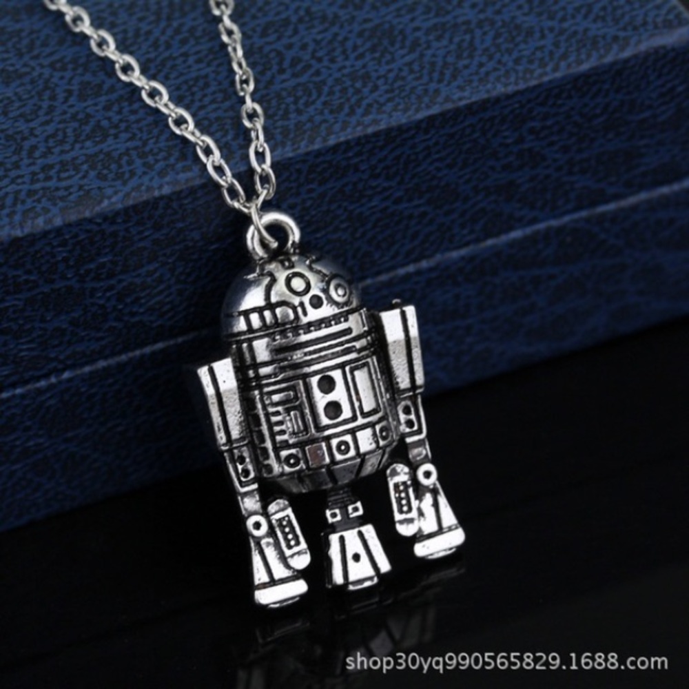 *FLASH SALE * Star Wars R2D2 Necklace - Picture 3 of 3